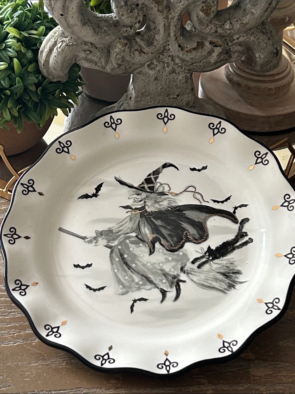 NEW! Vintage Inspired Halloween Salem Witch & Black Cat Ceramic Serving Plate